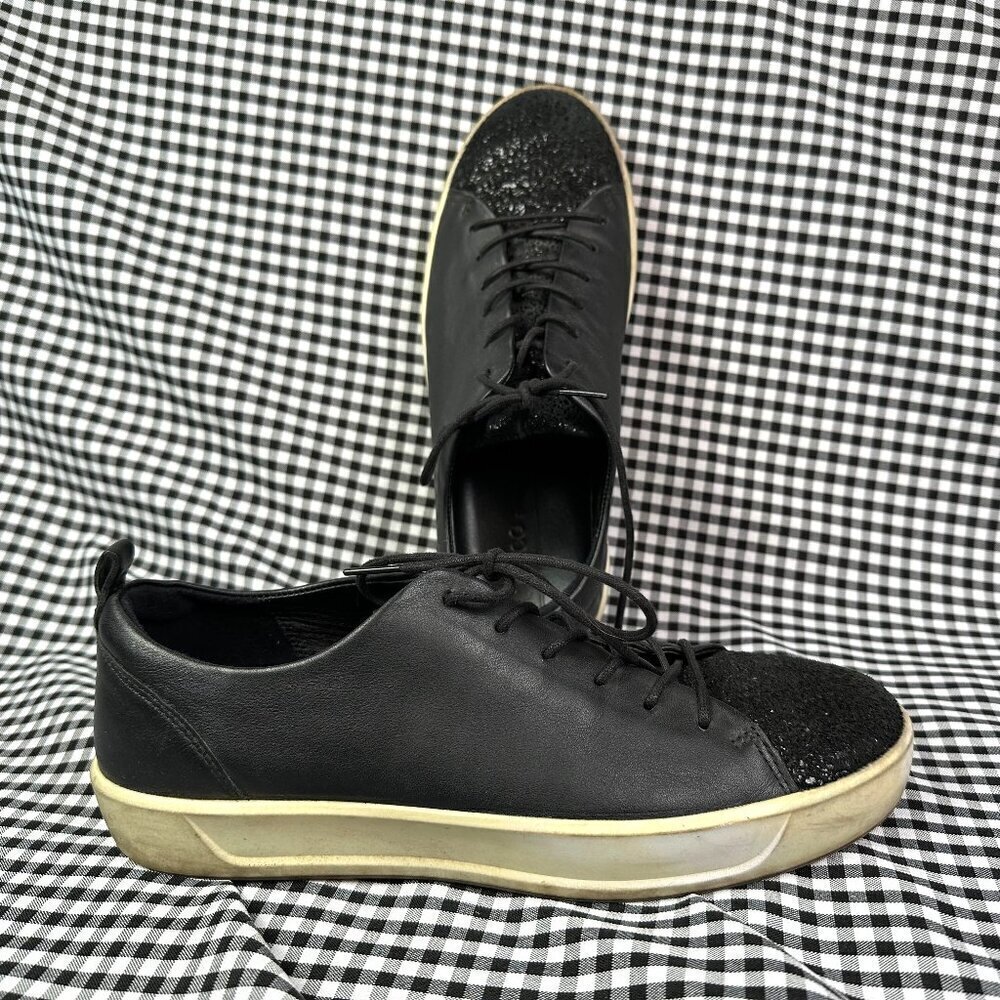 ECCO Women's Soft 8 Black Shimmer Leather Sneaker Size US 8 / EU 39